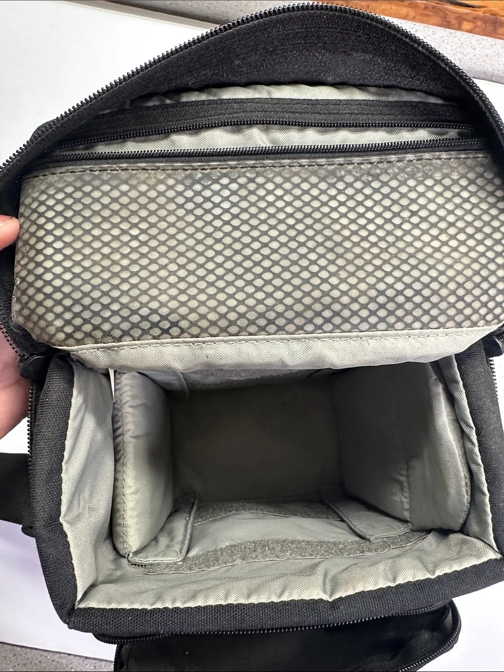 Lowepro nova mini